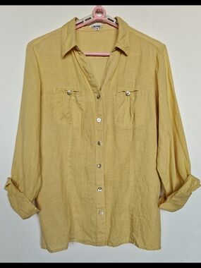 Women's Lightweight Button-Up Blouse in Mustard Yellow